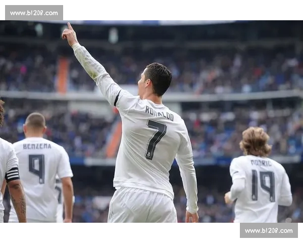 高清流畅西甲直播APP下载指南畅享实时足球盛宴最新赛季精彩 - 副本 (7) - 副本